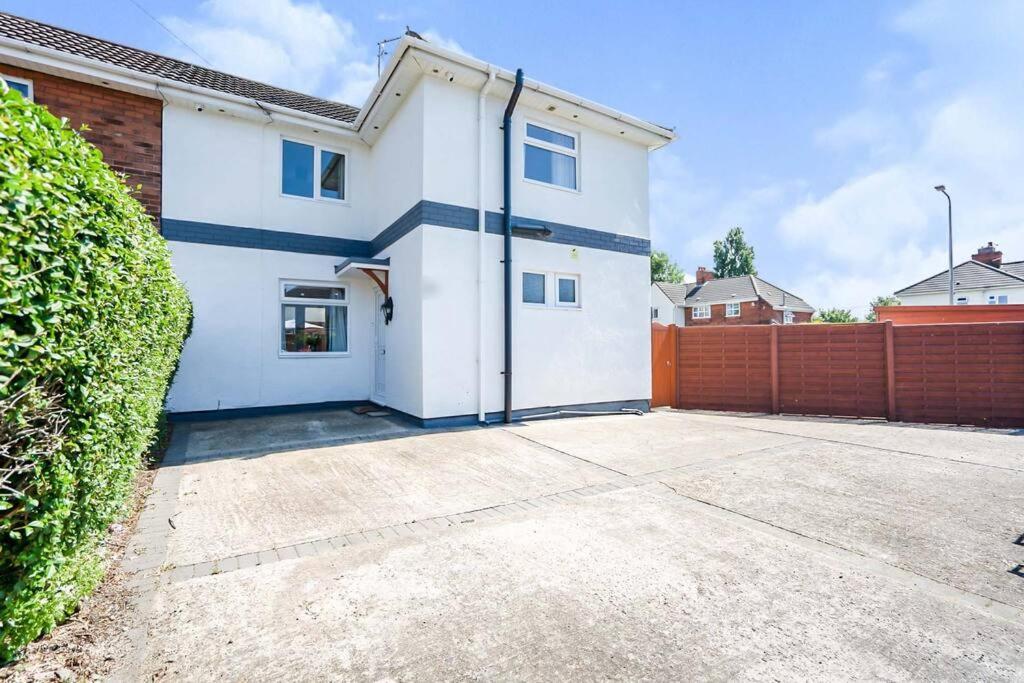 Beautiful 3 Bedroom Home, 10 Minutes Walk To Beach. Cleethorpes Buitenkant foto
