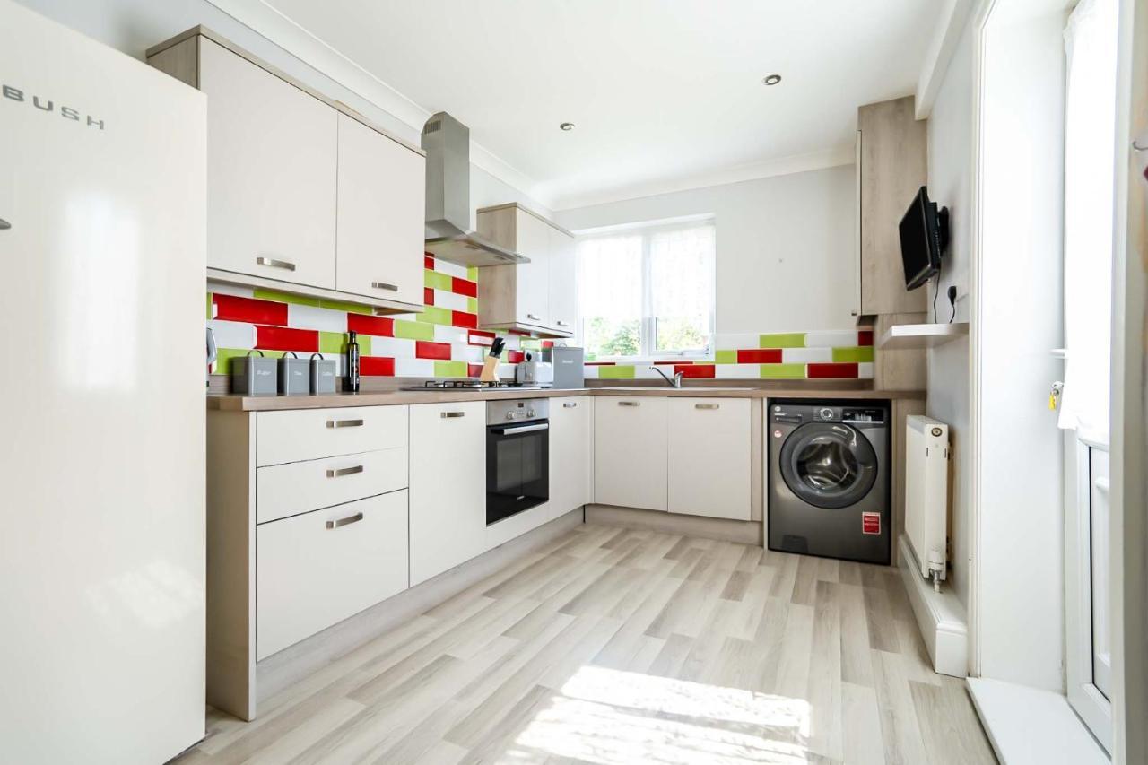 Beautiful 3 Bedroom Home, 10 Minutes Walk To Beach. Cleethorpes Buitenkant foto