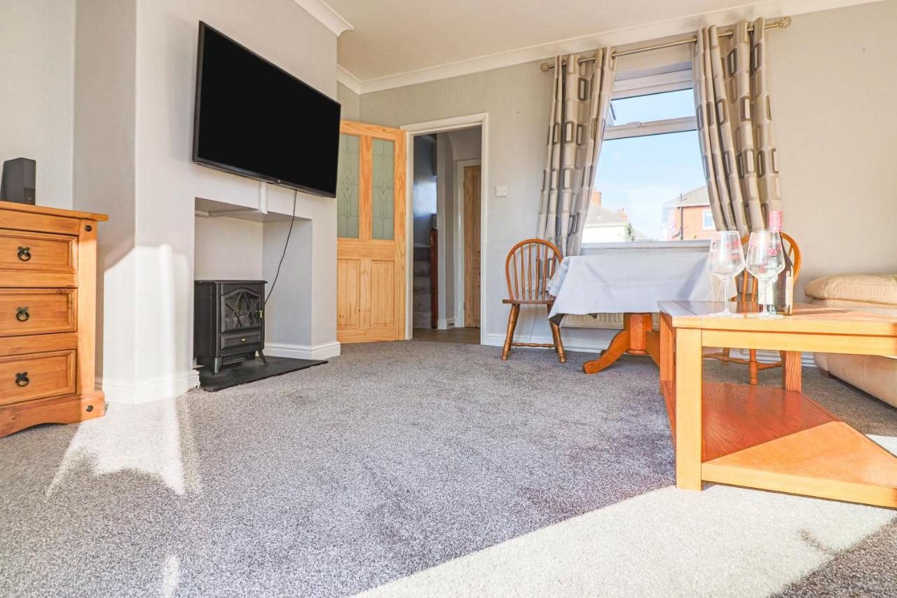 Beautiful 3 Bedroom Home, 10 Minutes Walk To Beach. Cleethorpes Buitenkant foto